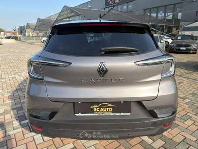 Renault Captur TCe 90 CV Techno Grigio usata Zero Branco