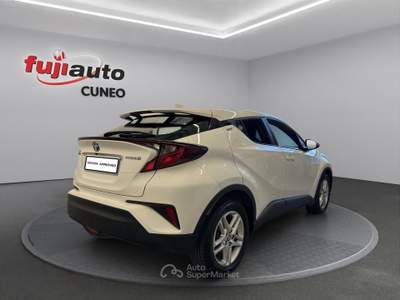 Toyota C-HR C-HR 1.8h Active e-cvt Bianco usata Cuneo