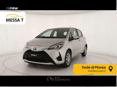 Toyota Yaris Yaris 5p 1.5h Cool Grigio usata Monza