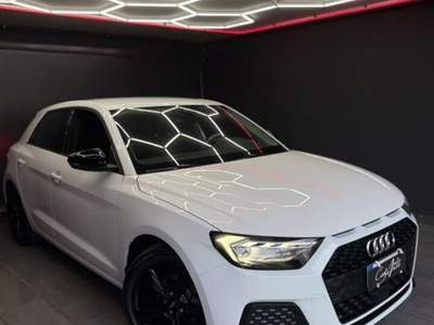 Audi A1 SPB 25 TFSI Identity Black 2020 Bianco usata Teverola