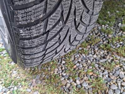 Toyota Auris 5p Sol Grigio usata Calci
