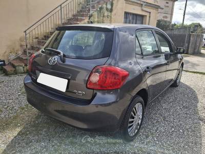Toyota Auris 5p Sol Grigio usata Calci