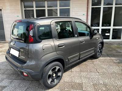 Fiat Panda 1.0 Hybrid Launch Edition Grigio usata Alberobello