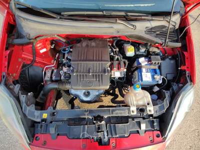 Fiat Punto OK NEOPATENTATI, GARANZIA L.12 MESI, LEGGERMENTE GRANDINATA Rosso usata Reggio nell'Emilia