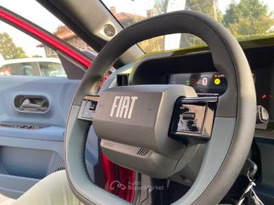 Fiat Grande Panda 1.2 Hybrid 110 CV S&amp;S Icon Rosso usata Pinerolo