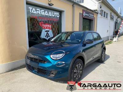 Fiat 600 Hybrid DCT MHEV POP Blu/Azzurro usata Pinerolo