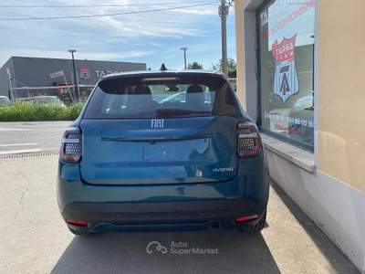 Fiat 600 Hybrid DCT MHEV POP Blu/Azzurro usata Pinerolo