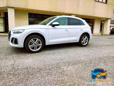 Audi Q5 40 2.0 tdi mhev 12V S line quattro s-tronic Bianco usata Porto Mantovano