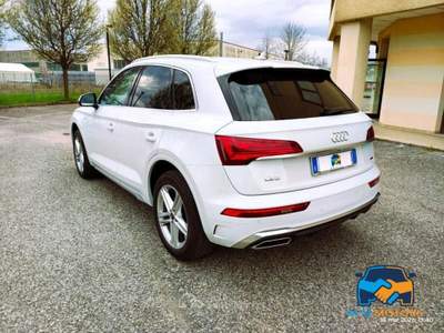 Audi Q5 40 2.0 tdi mhev 12V S line quattro s-tronic Bianco usata Porto Mantovano