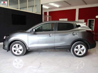 Nissan Qashqai 1.5 dCi 115 CV DCT Business Grigio usata Vittoria