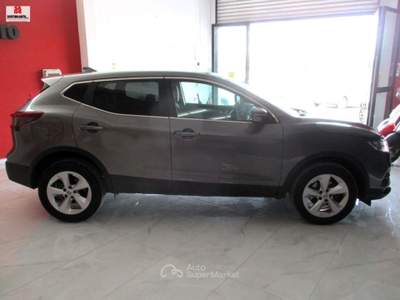 Nissan Qashqai 1.5 dCi 115 CV DCT Business Grigio usata Vittoria