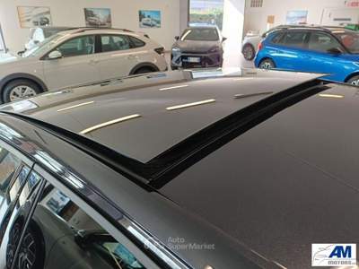 Volkswagen Taigo 1.0 TSI 110 CV R-Line Nero usata Castelnovo di Sotto
