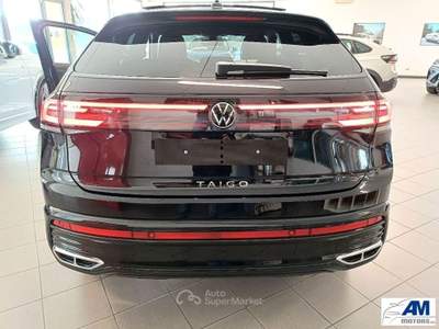 Volkswagen Taigo 1.0 TSI 110 CV R-Line Nero usata Castelnovo di Sotto