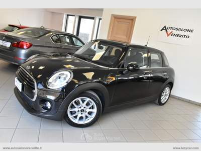 MINI Clubman Mini Cooper D Hype 5 porte Nero usata San Michele Salentino MINI Clubman Mini Cooper D Hype 5 porte Nero usata San Michele Salentino