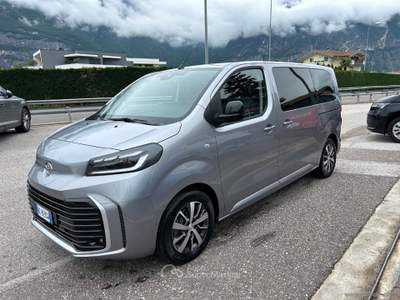 Toyota Proace Proace Verso 2.0D 150cv L1 Porta Doppia Executive 8 Pst 8 POSTI  -  PRONTA CONSEGNA Argento usata Lavis