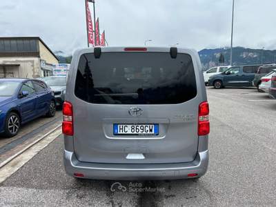 Toyota Proace Proace Verso 2.0D 150cv L1 Porta Doppia Executive 8 Pst 8 POSTI  -  PRONTA CONSEGNA Argento usata Lavis