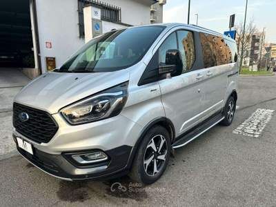 Ford Tourneo Custom 320 2.0 Ecoblue170CV L1H1 ACTIVE - AUT/NAV/CAMERA Argento usata Sesto San Giovanni