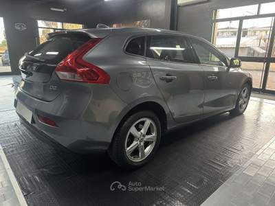 Volvo V40 2.0 d2 120cv eco Kinetic Grigio usata Santa Maria a Monte