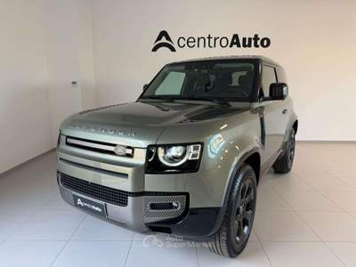 Land Rover Defender Defender X-Dynamic SE 3.0 200cv usata Canzano