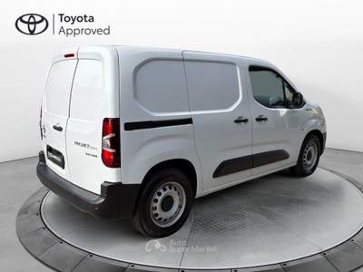 Toyota Proace Proace City Electric Comfort 100kW (136CV) Bianco usata Varese