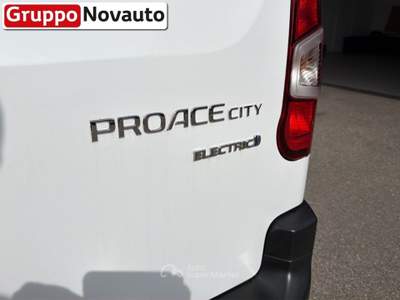 Toyota Proace Proace City Electric Comfort 100kW (136CV) Bianco usata Varese