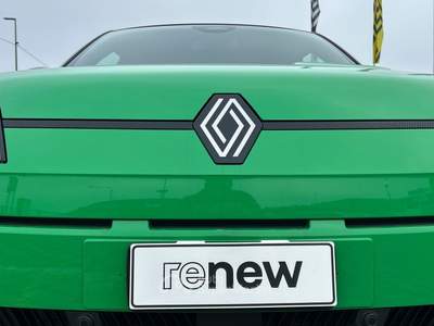 Renault 5 E-Tech Electric RENAULT techno 150 cv comfort range Verde usata Albignasego