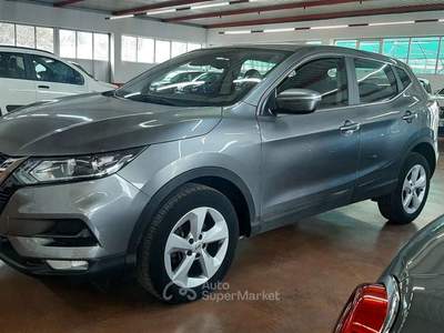 Nissan Qashqai Qashqai II 2017 1.5 dci Business 115cv dct Argento usata San Vendemiano