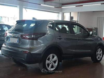 Nissan Qashqai Qashqai II 2017 1.5 dci Business 115cv dct Argento usata San Vendemiano