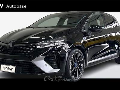 Renault Clio V 2023 1.6 E-Tech full hybrid Esprit Alpine 145cv Nero usata Albignasego
