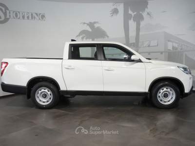 SsangYong Rexton Sports 2.2 4WD Double Cab Work XL #RETROCAMERA. Bianco usata San Vitaliano
