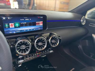 Mercedes-Benz Classe A (W177) A 200 d Automatic AMG Line Premium Grigio usata San Vitaliano