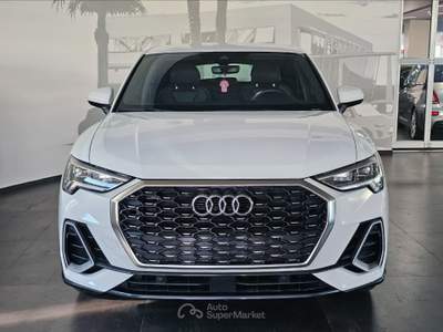Audi Q3 2ª serie SPB 35 TDI S tronic S line edition Bianco usata San Vitaliano