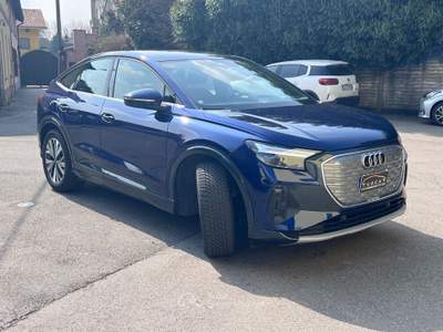 Audi Q4 Audi Q4 e-tron Sportback 35 Business Advanced #9912 Blu/Azzurro usata Saronno