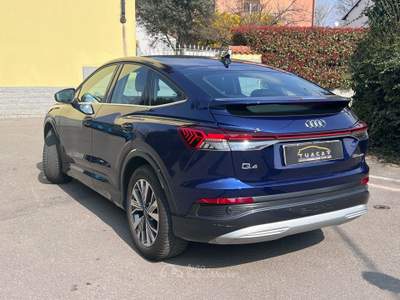 Audi Q4 Audi Q4 e-tron Sportback 35 Business Advanced #9912 Blu/Azzurro usata Saronno