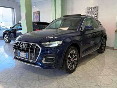 Audi Q5 tetto panoramico ed apribile Blu/Azzurro usata SAN MICHELE SALENTINO
