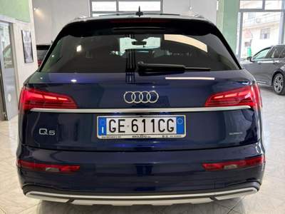 Audi Q5 tetto panoramico ed apribile Blu/Azzurro usata SAN MICHELE SALENTINO