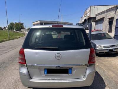 Opel Zafira 7 Posti *IMPIANTO GPL 2031* Argento usata Mentana