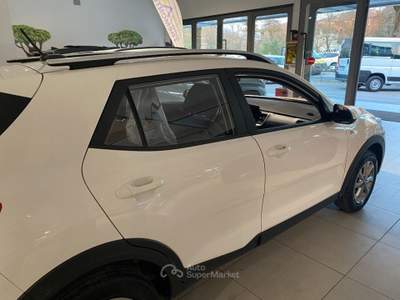 Kia Stonic 1.2 DPI Urban Bianco usata Padova
