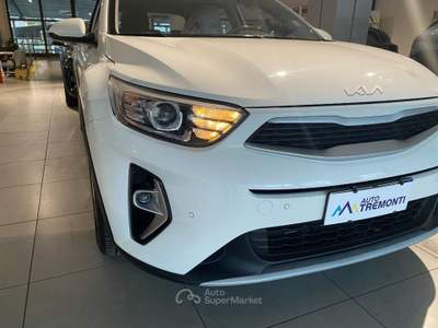 Kia Stonic 1.2 DPI Urban Bianco usata Padova