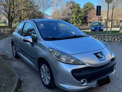Peugeot 207 Peugeot 207, diesel, 3 p Grigio usata Avellino
