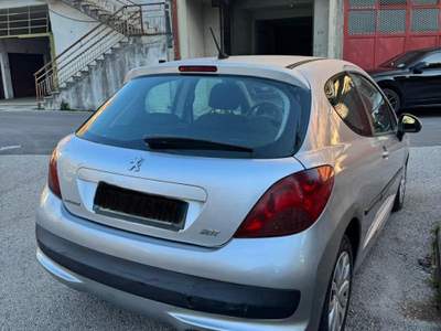 Peugeot 207 Peugeot 207, diesel, 3 p Grigio usata Avellino