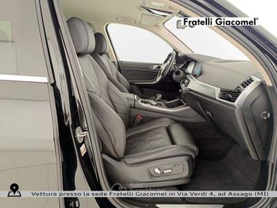BMW X5 xdrive25d business auto Nero usata Assago
