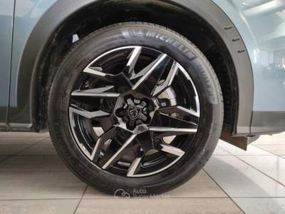 Peugeot 5008  - 5008 hybrid 145 e-dcs6 allure Blu/Azzurro usata LEGNANO