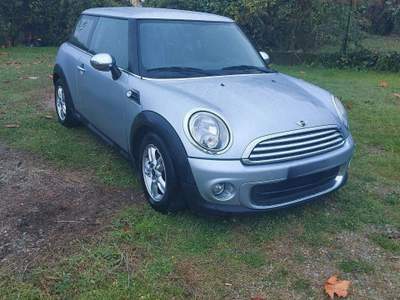 MINI Clubman 1.6 16V One (72kW) usata Morengo