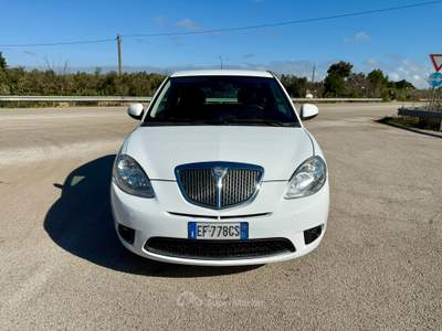 Lancia Ypsilon unico proprietario, anno 2010, km 135.000 Bianco usata San Vito dei Normanni