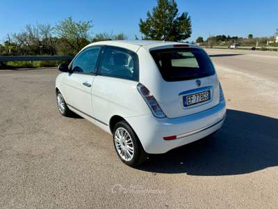 Lancia Ypsilon unico proprietario, anno 2010, km 135.000 Bianco usata San Vito dei Normanni