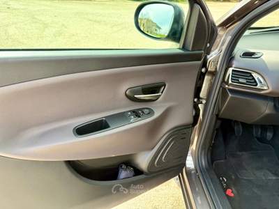 Lancia Ypsilon unico proprietario, impianto GPL revisionato da poco Grigio usata San Vito dei Normanni