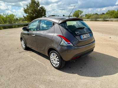 Lancia Ypsilon unico proprietario, impianto GPL revisionato da poco Grigio usata San Vito dei Normanni