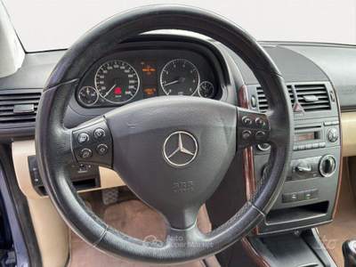 Mercedes-Benz Classe A A 160 BlueEFFICIENCY Style Unico p usata Arzano