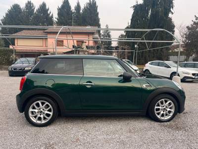MINI One 1.5 One D NEOPATENTATI Verde usata Bulgarograsso